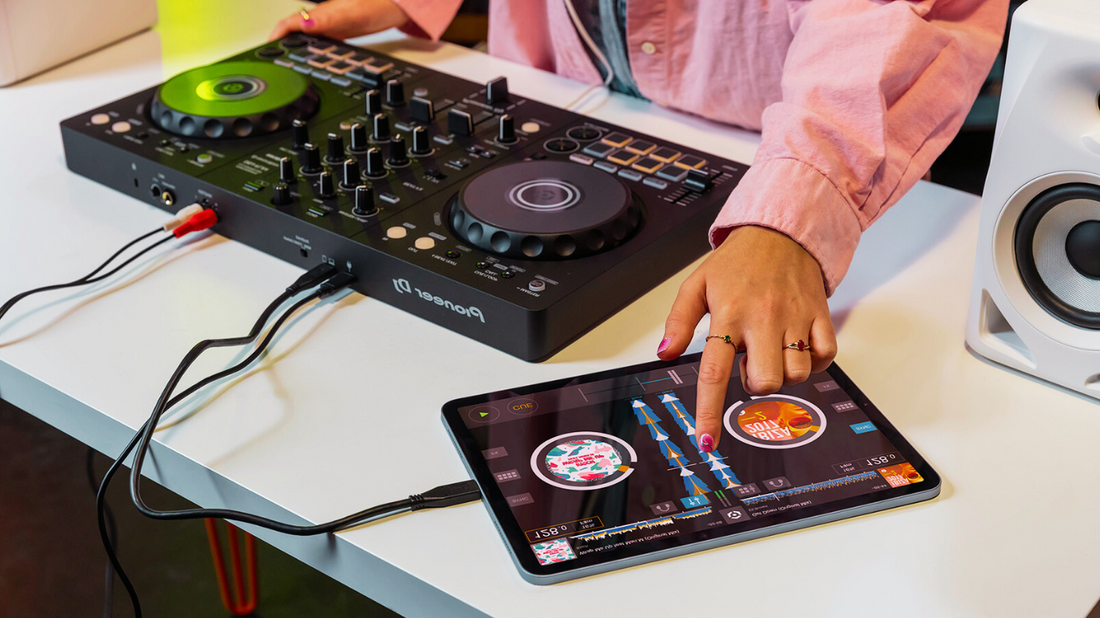 The Best Beginner DJ Controllers 2025 : FLX4, Inpulse 300, and Inpulse 200