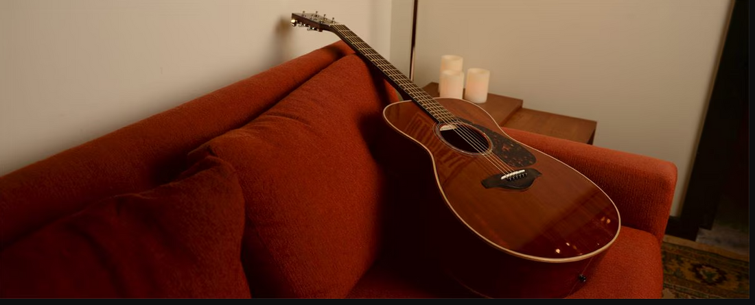 Yamaha FS800 Review: A Compact Powerhouse for Beginners and Pros Alike
